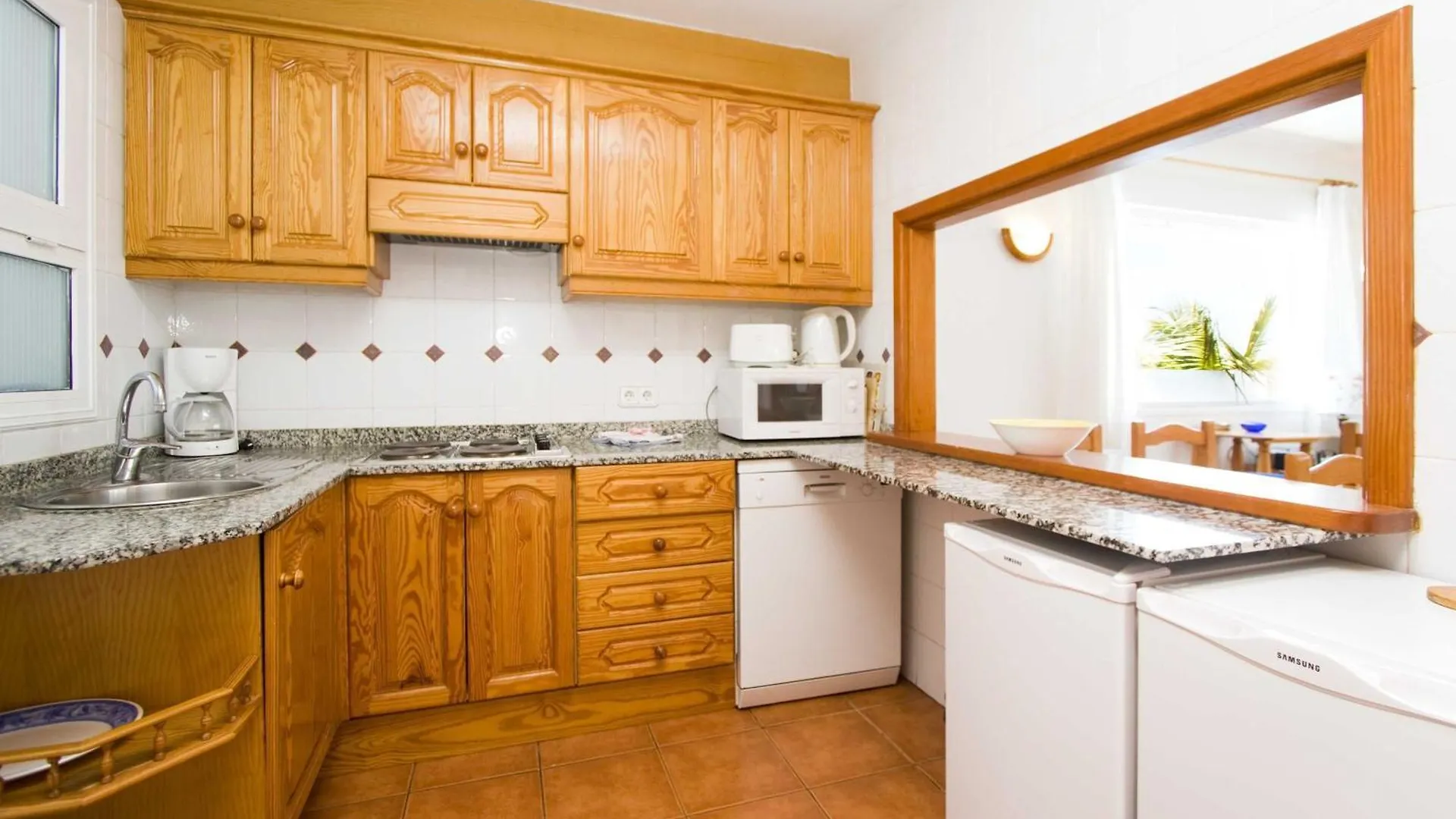 Lovely Los Mojones Villa Casa Jasmine Heated Pool Short Walk To Beach Puerto Del Carmen